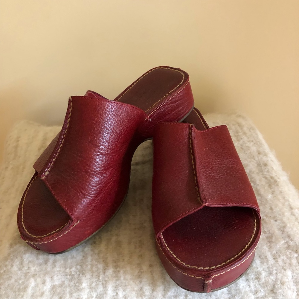 Cole Haan Platform Slides